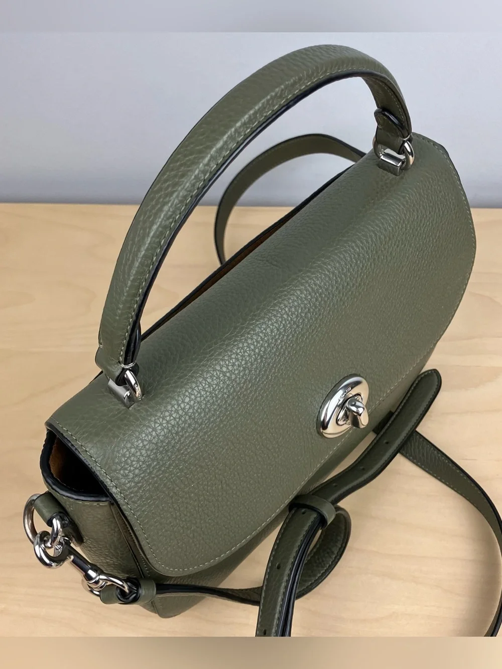 Coach C1557 Marlie Green Pebbled Leather Top Handle Crossbody Satchel Bag Purse.